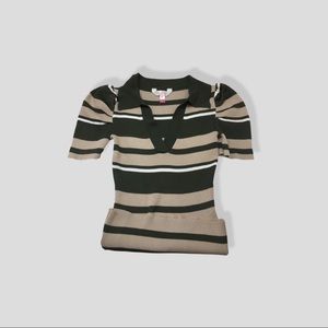 No boundaries short sleeve shirt.